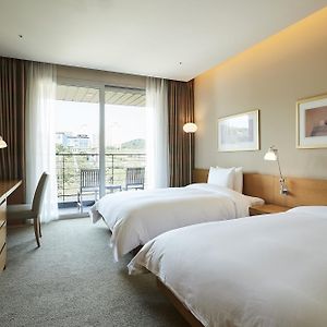 Family Twin Premier Room Access to Sauna Pool Fitness